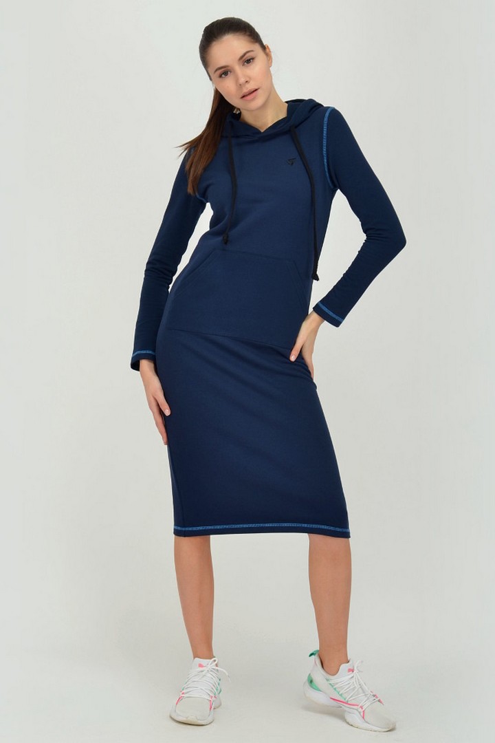 Фото товара 19882, темно-синее трикотажное платье с капюшоном